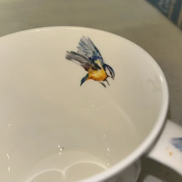 Dunoon Cairngorm ‘Flight of Fancy – Bird’ Mug - Picture 4 of 12